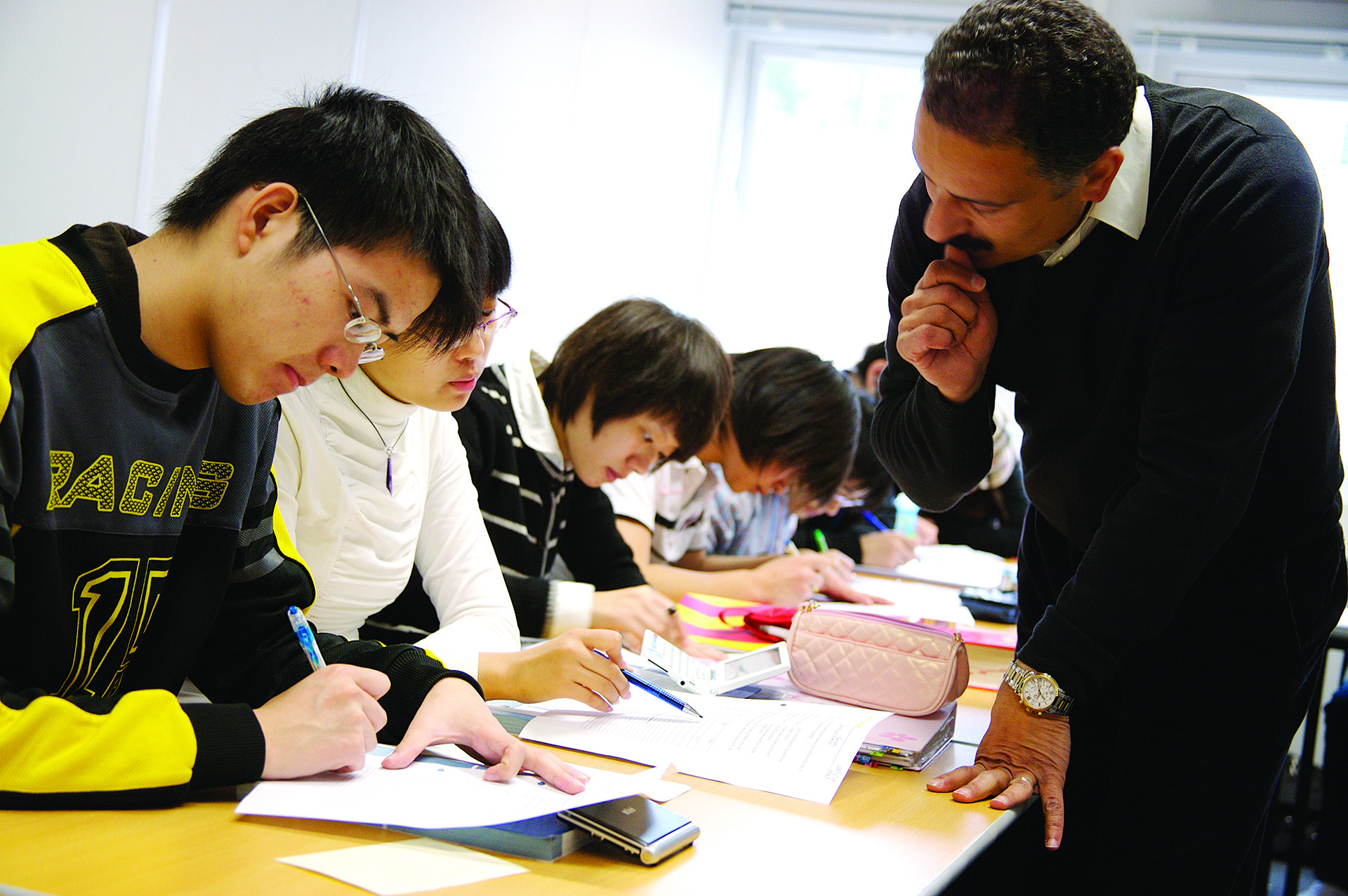 INTO students getting help with English
