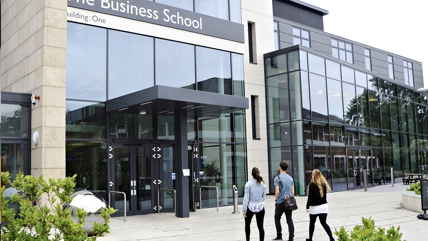 Image of business school exterior