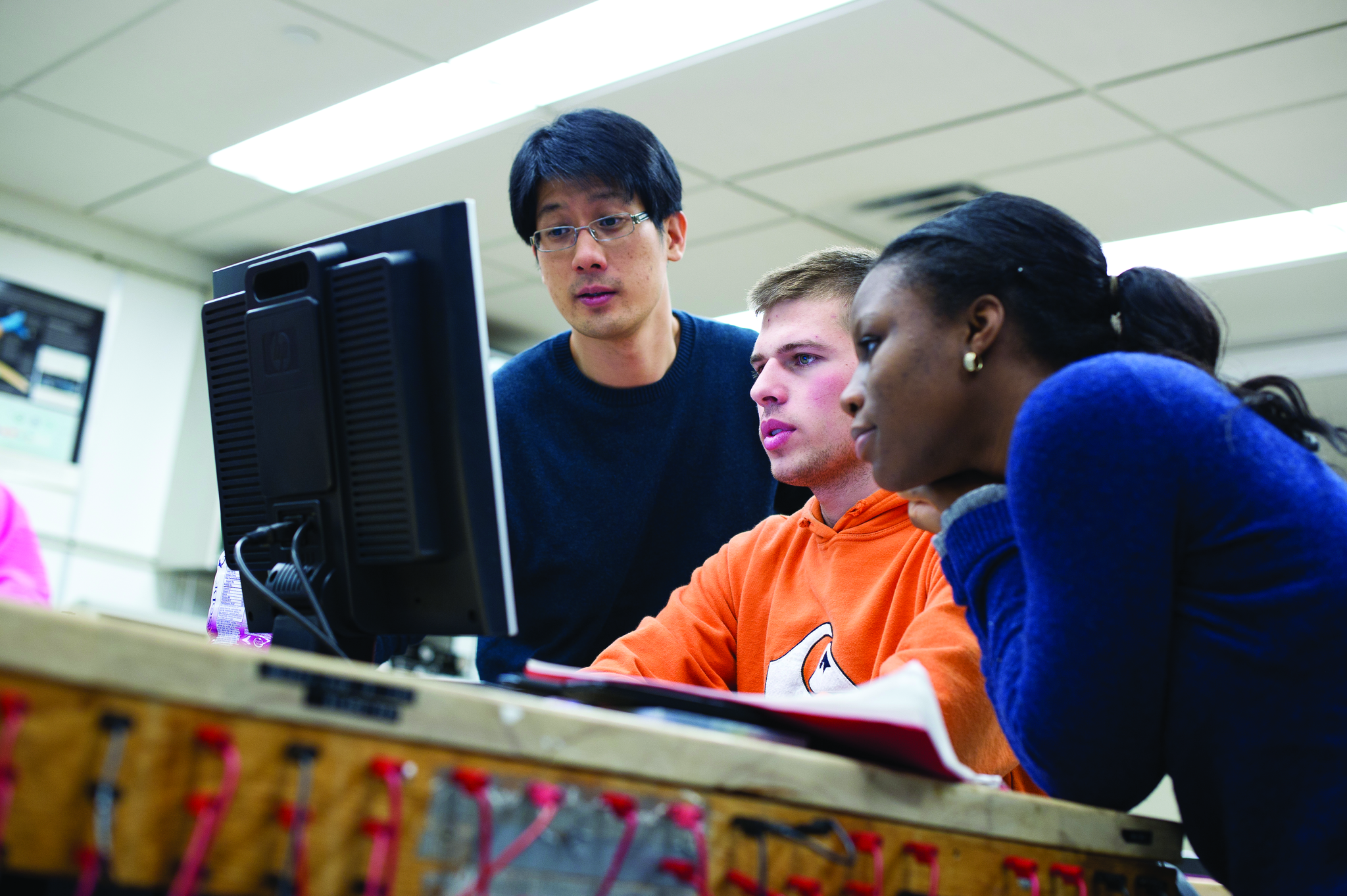 Pre-engineering students get support from Drew staff